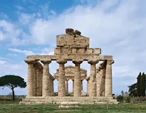 Paestum. Temple of Athena. It was built around 500 BC. Facad
