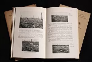 Images Dated 4th June 2014: Two pages of a book, The Somme, Michelin