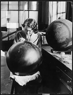 Painting a Globe