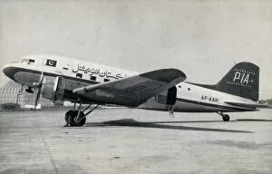 Images Dated 23rd December 2019: Pakistan International Airlines - Douglas DC-3