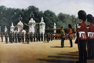 Images Dated 26th August 2015: The Palace Guard