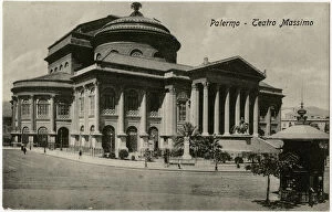 Images Dated 31st August 2016: Palermo - Teatro Massimo Vittorio Emanuele, Sicily, Italy