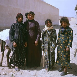 Kanus Collection: Palmyra, Syria - A Group of Bedouin Women