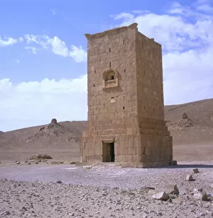 Images Dated 22nd September 2015: Palmyra, Syria - The Tower of Elahbel