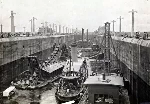 Images Dated 27th August 2009: Panama Canal Construction 1912