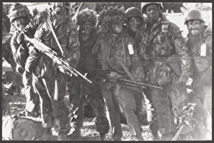 Images Dated 13th August 2015: Paratroopers of 2nd Parachute Regiment near Port Stanley