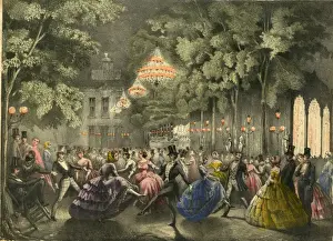 Chandeliers Prints: Paris Ball - Bal Mobile