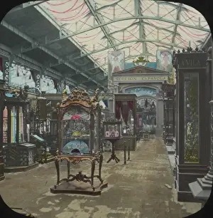 Innovation Prints: Paris Exhibition 1900 - Ornate case with fans