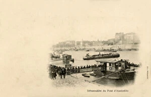 Images Dated 3rd April 2019: Paris, France - Debarcadere du Pont d Austerlitz