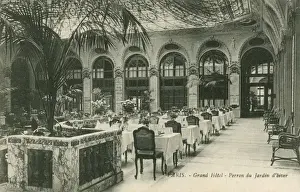Jardin Prints: Paris - The Grand Hotel - Perron du Jardin d hiver