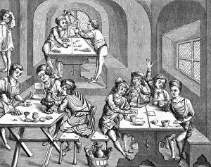 Paris Hostelry C16