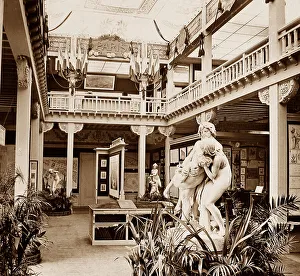 Paris Municipal Pavilion, Franco British White