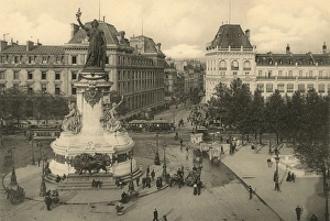 Paris/Place Republique