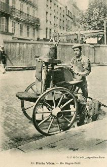 Street Trade / Grinder