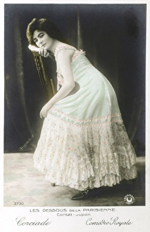 Corsetry Gallery: Parisian Lady in a Corset Skirt