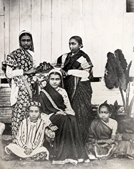 Dres Prints: Parsee or Parsi women, India