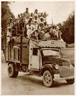Refugees Prints: Partition. Refugees crossing the border between Pakistan