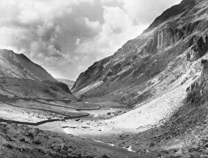 Valley Collection: Pass of Llanberis