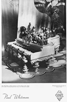Orchestra Collection: Paul Whiteman and his orchestra in the Rhapsody