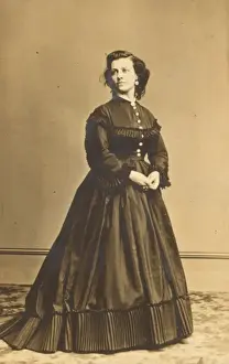 Pauline Cushman, full-length portrait, standing, facing left