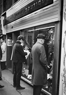 Images Dated 11th July 2017: Pauls Male Boutique