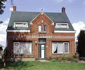 Erected Prints: The Paulushoef, Paulushoeve Farm near Best