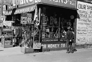 Minneapolis Prints: Pawnshop in Gateway District, Minneapolis, Minnesota