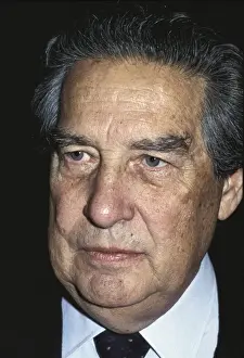 PAZ, Octavio (1914-1998). Mexican poet and essayist