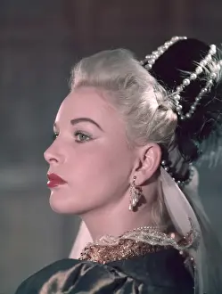 Platinum Prints: Pearl Trimmed Headdress