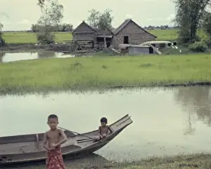 Plateau Prints: Peasant home near Ayuthaya - Thailand