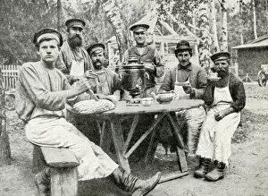 Aprons Gallery: Peasant workers having a tea break, Republic of Estonia