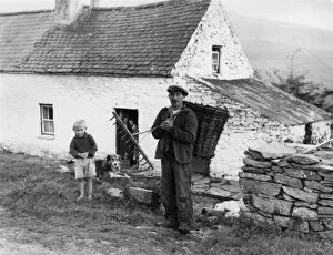 Cottage Collection: Peat Man & Irish Cottage