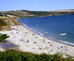 Images Dated 2nd December 2016: Pendower beach with holidaymakers, Cornwall