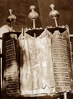Pentateuch Prints: Pentateuch