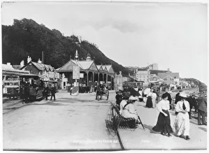 Enjoyment Gallery: People on holiday in Douglas, Isle of Man