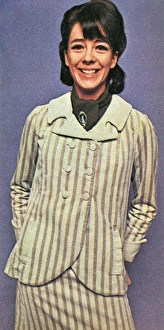 Akehurst Gallery: What People Are Wearing - Faith Shuckburgh