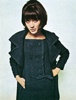 Patou Collection: What People Are Wearing - H鬨ne Lang