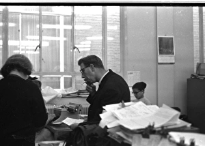 Images Dated 9th September 2015: People at work, The London Gazette