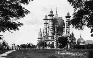 Kuala Prints: Perak, Malaysia - The Ubudiah Mosque