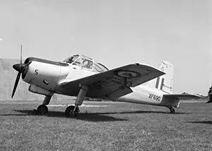 Percival Provost T. 1 XF690