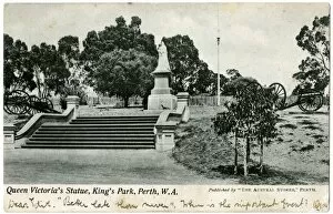 Images Dated 21st July 2016: Perth, Australia - Queen Victorias Statue - Kings Park