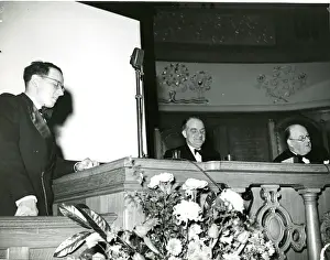 Hearne Prints: Peter Hearne, chairman of the Graduates? and Students? S?