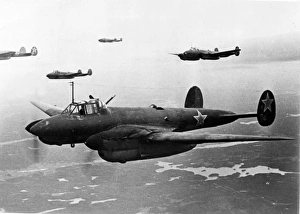 Agile Gallery: Petlyakov Pe-2 -comparable to the DH Mosquito, 11, 427