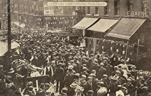 Aldgate Gallery: Petticoat Lane Market, London - Looking toward Aldgate