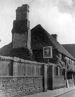 Images Dated 11th March 2011: Pevensey Mint House