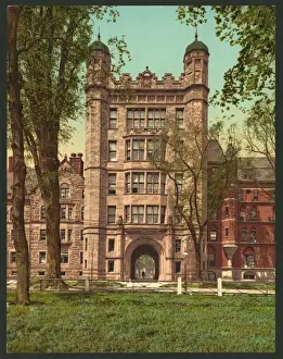 Phelps Prints: Phelps Hall and gateway, Yale College