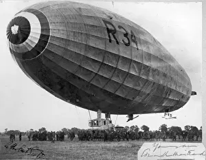 Conclusion Prints: This photo of the landing R34 at Pulham