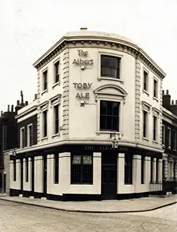 Walworth Prints: Photograph of Albert Arms, Walworth, London