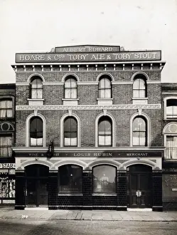 Photograph of Albert Edward PH, Kilburn, London