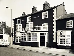 Photograph of Albion PH, East Molesey, Surrey